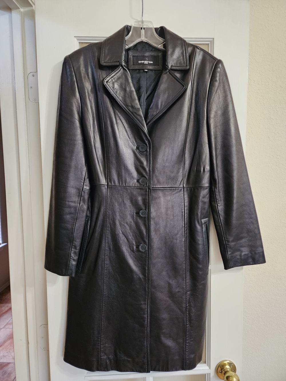 Vintage Jones New York Petite PM Black Genuine Leather Long Coat 860174